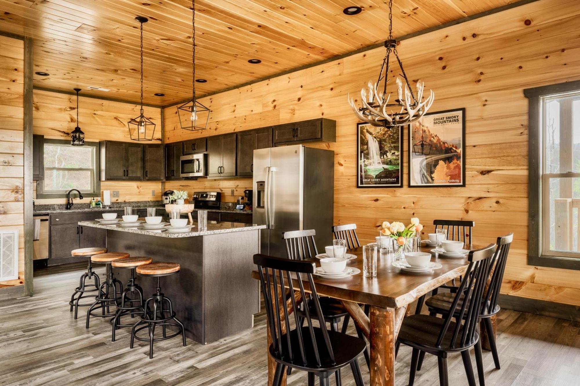 Mountainscape - Brand New Cabin W Views - Hottub - Firetable - Ps5 - Pooltable - 3 Pools Гатлинбург Экстерьер фото